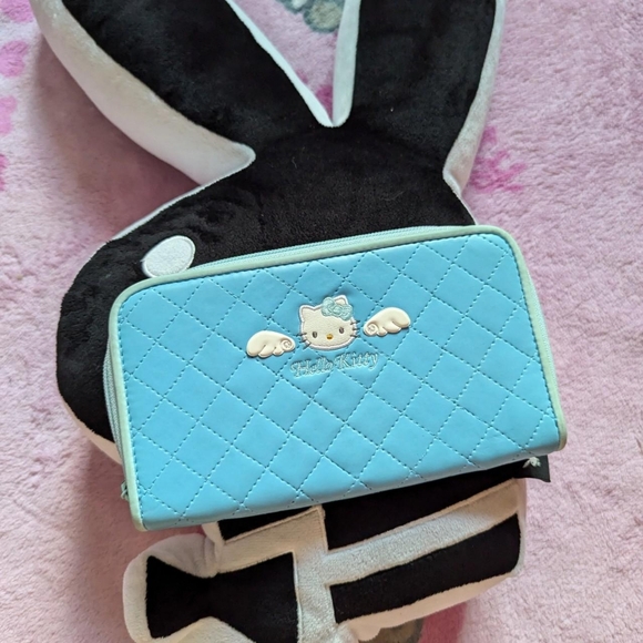 Hello Kitty Accessories - Hello Kitty blue Angel wallet cute